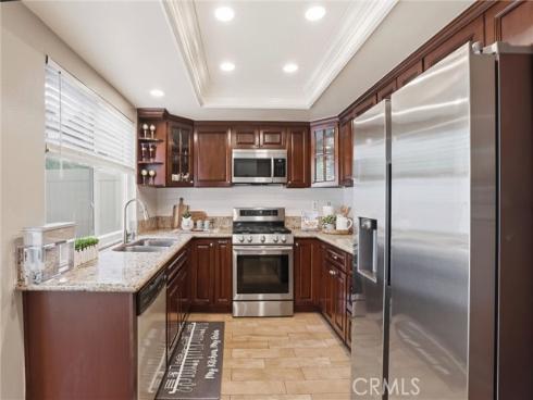 2337  Grandwood  , Fullerton, CA