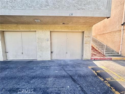 674  Bridgeport  , Fullerton, CA