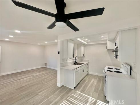 674 Bridgeport , Fullerton, CA