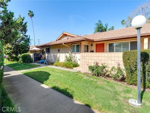 1736 E Commonwealth  102  Avenue, Fullerton, CA