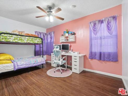 1412 W Baker Avenue, Fullerton, CA