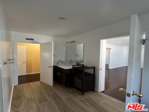 1412 W Baker   Avenue, Fullerton, CA