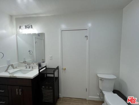 1412 W Baker   Avenue, Fullerton, CA