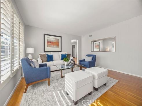 712  Toussau  , Fullerton, CA