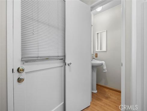 712  Toussau  , Fullerton, CA