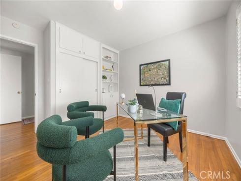 712  Toussau  , Fullerton, CA