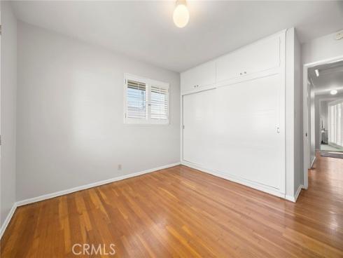 712  Toussau  , Fullerton, CA