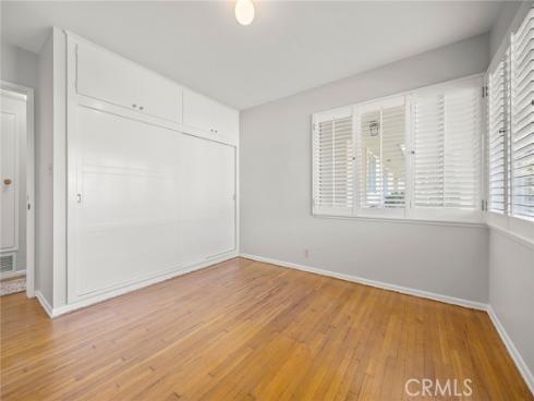 712  Toussau  , Fullerton, CA