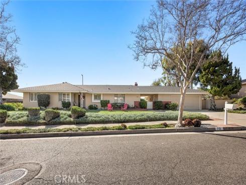 712  Toussau  , Fullerton, CA