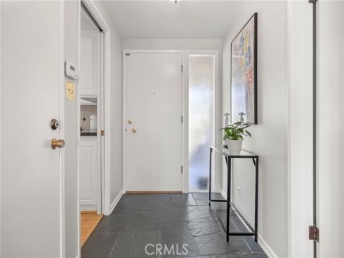 712  Toussau  , Fullerton, CA