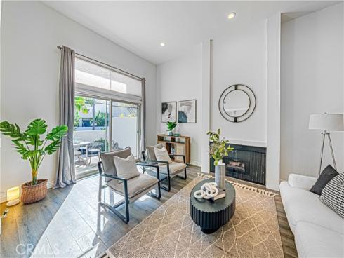 2938  Barrington   Court, Fullerton, CA