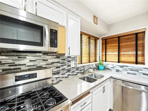 1740 E Commonwealth  101  Avenue, Fullerton, CA