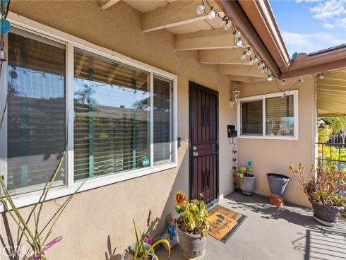 1740 E Commonwealth  101  Avenue, Fullerton, CA