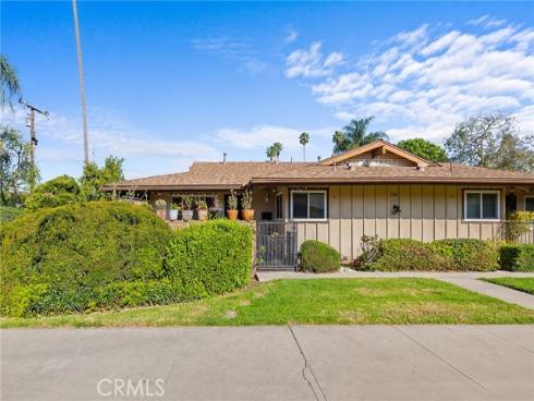 1740 E Commonwealth  101  Avenue, Fullerton, CA