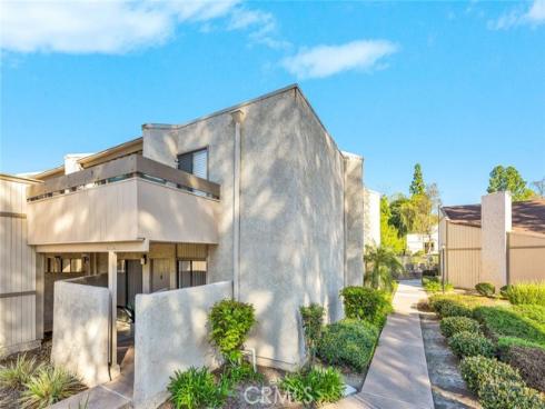 3062 Associated 1 , Fullerton, CA