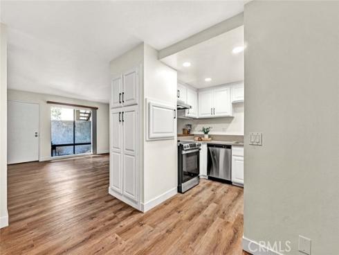 3062 Associated 1 , Fullerton, CA