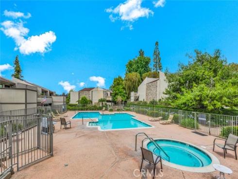 3062 Associated 1 , Fullerton, CA