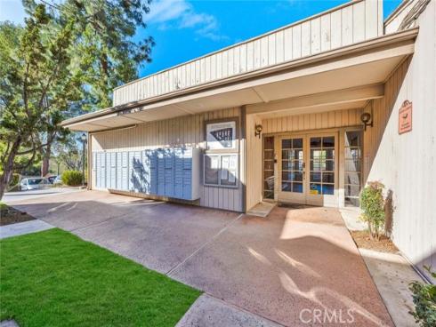 3062 Associated 1 , Fullerton, CA