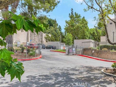 3062 Associated 1 , Fullerton, CA