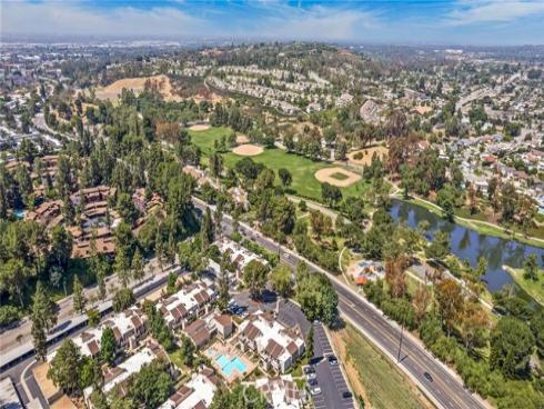 3062 Associated 1 , Fullerton, CA