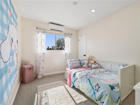 4231 W Hill   Avenue, Fullerton, CA