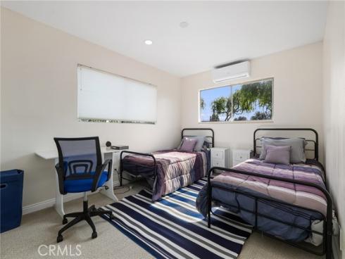 4231 W Hill   Avenue, Fullerton, CA