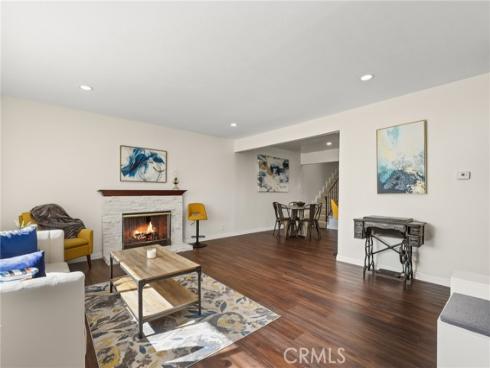 4231 W Hill   Avenue, Fullerton, CA