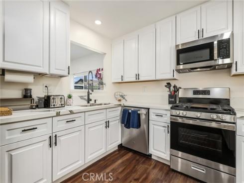 4231 W Hill   Avenue, Fullerton, CA