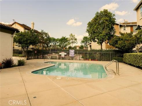 2019 Arnold Way, Fullerton, CA