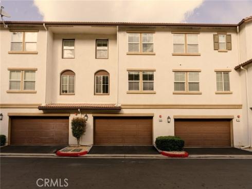 2019 Arnold Way, Fullerton, CA