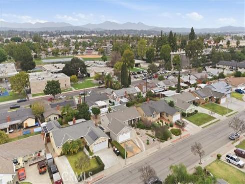 461 W Roberta , Fullerton, CA