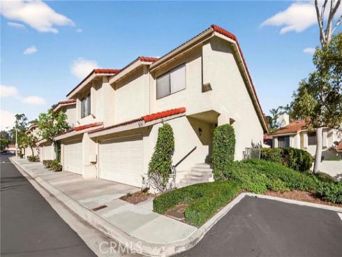 804  Creekside Dr #56  , Fullerton, CA