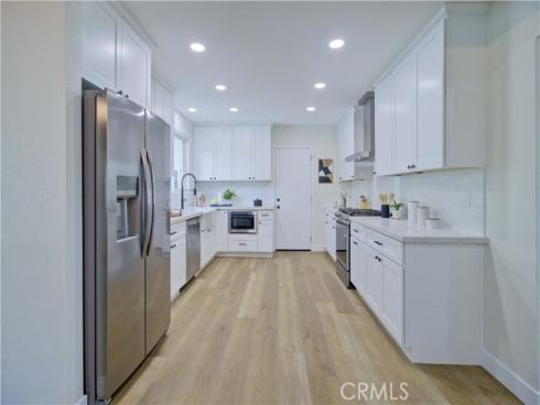 1320  Valle Vista drive  , Fullerton, CA