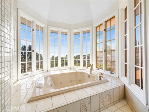 1747 N Acacia   Avenue, Fullerton, CA