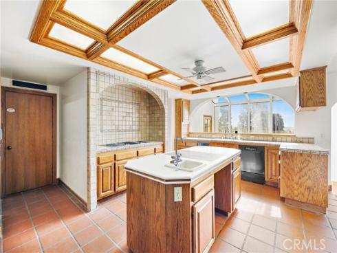 1747 N Acacia   Avenue, Fullerton, CA