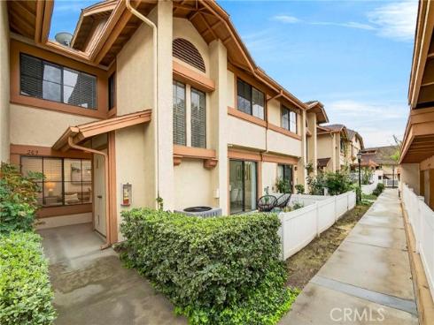 3054 Colt 209 Way, Fullerton, CA