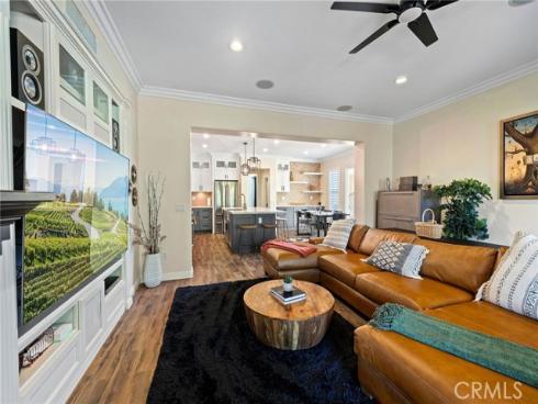 465 Periwinkle , Fullerton, CA