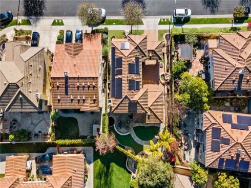 465 Periwinkle , Fullerton, CA