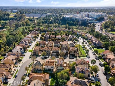 465 Periwinkle , Fullerton, CA