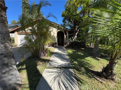 2313 Lark Ellen Drive, Fullerton, CA