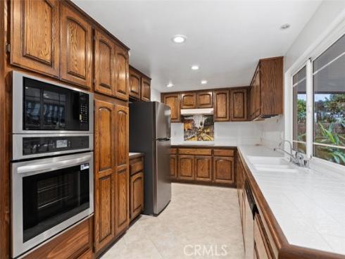 1707 Kingham Way , Fullerton, CA