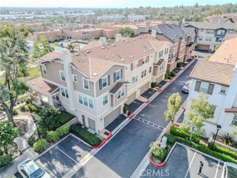 2090  Arnold  , Fullerton, CA