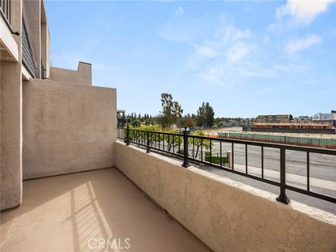 1115 Rosecrans , Fullerton, CA