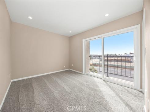 1115 Rosecrans , Fullerton, CA