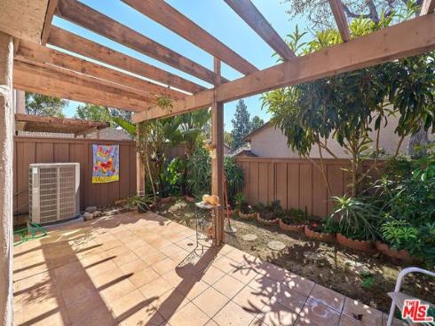 2426  Plaza De Vista  , Fullerton, CA