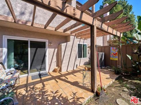 2426  Plaza De Vista  , Fullerton, CA