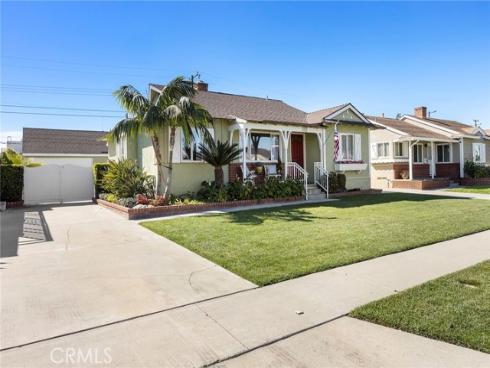 1836 W Southgate  , Fullerton, CA