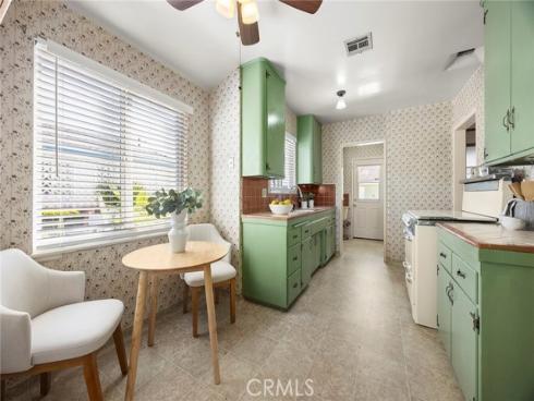 1836 W Southgate  , Fullerton, CA