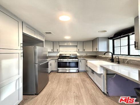 2351 Sutter 242 Way, Fullerton, CA