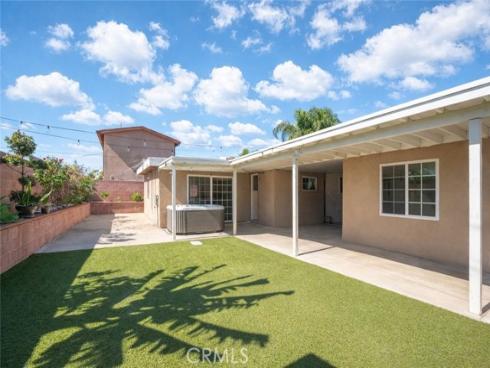 506 W Rosslynn  , Fullerton, CA